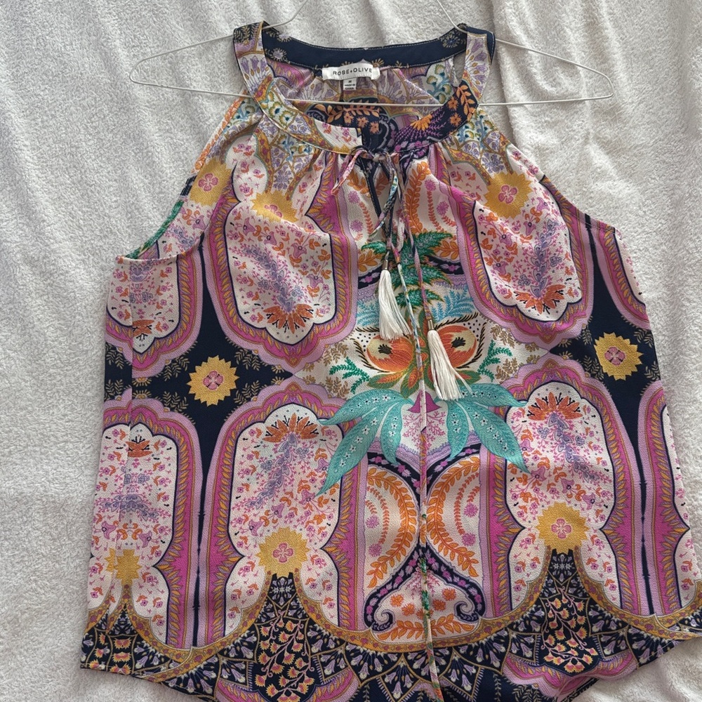 Rose & Olive Multicolor Sleeveless Blouse